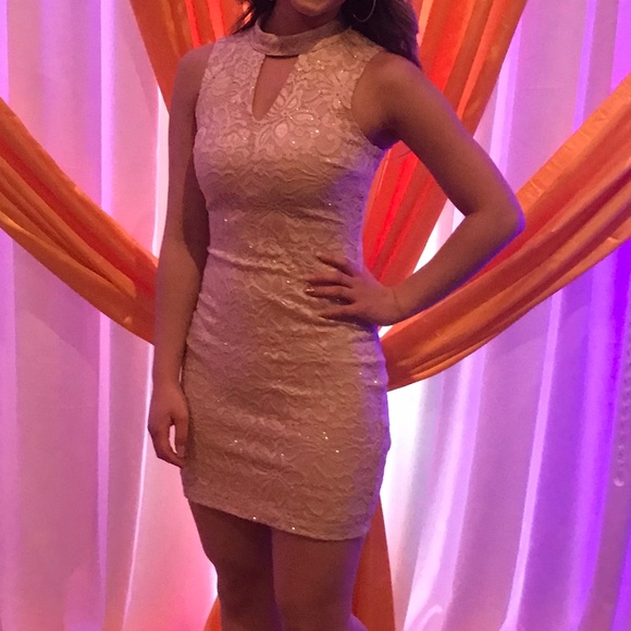 Meet your Posher, Ashley - Picture 1 of 1